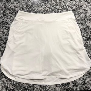 Nike Standard Fit Coupe White Golf Tennis Skirt